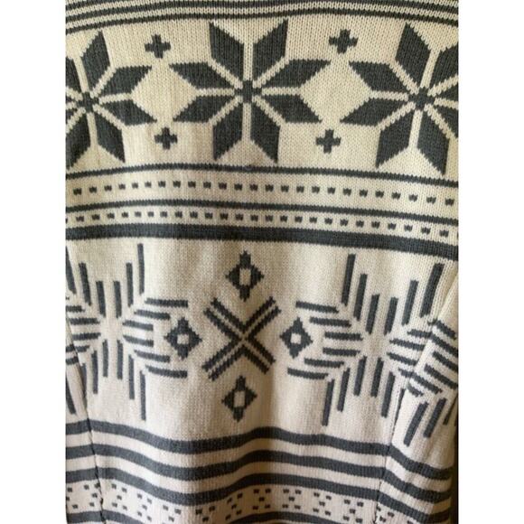 Express Cardigan Womens Small Petite Snowflake Isle Pattern Merino Wool Sweater - Picture 6 of 10
